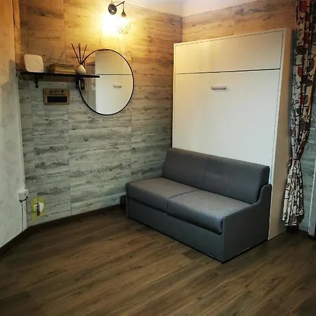 Casa Serena 펜션 카스텔디상로